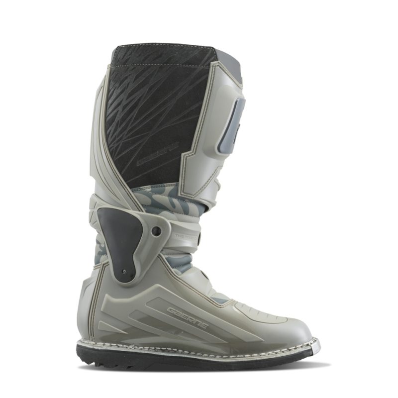 Gaerne MOTOCROSS/ENDURO Boots Model Fastback Endurance Enduro Troop - Green/Moro/Black