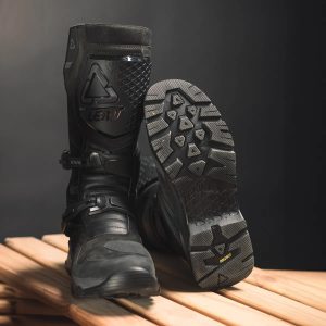 Leatt ADV Adventure Hydradri 7.5 Stealth Boots - Black/Gold