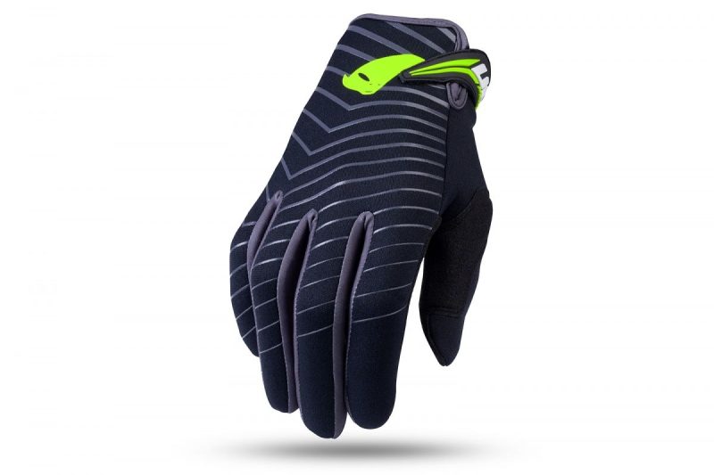 UFO Neoprenowe Ninja Gloves - Black